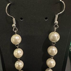 Harriet Ave Jewels Silver and Cream Pearl Earrings